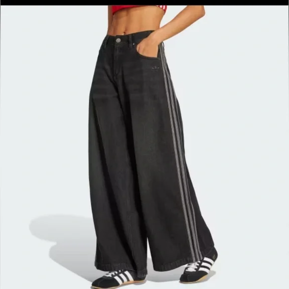 adidas Originals Women's Adicolor Denim Adilenium Pant size 32/30 NWT - Picture 1 of 8